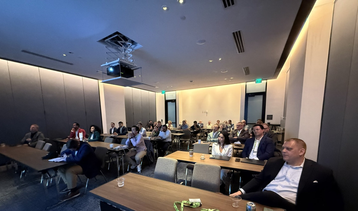 Advanced-planning advisors seated in session at the Penn Mutual Life Sales Summit during a presentation on MSO architecture.